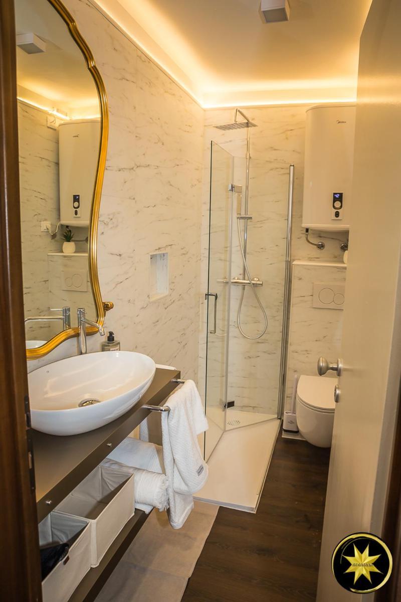 De Caesar Suite 포르데노네 외부 사진